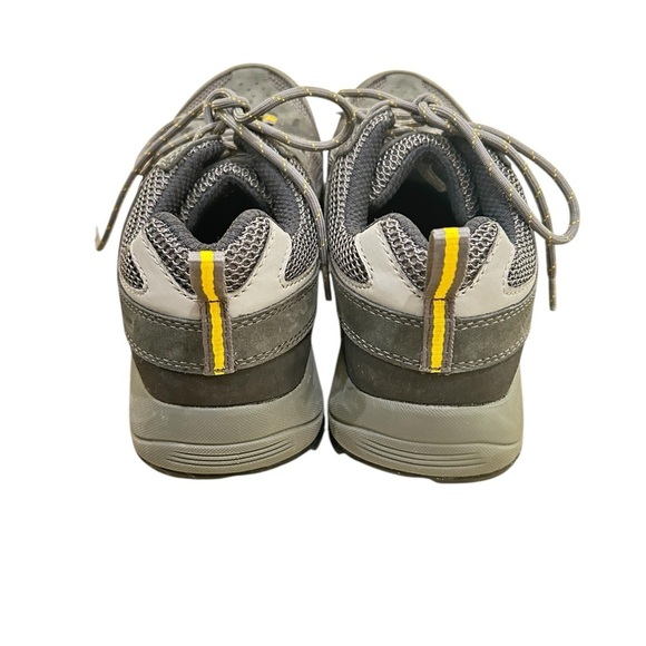 Nwot men’s Vasque Breeze 2.0 low Gray leather Hiking sneakers vibram sole size 9 - Picture 6 of 10